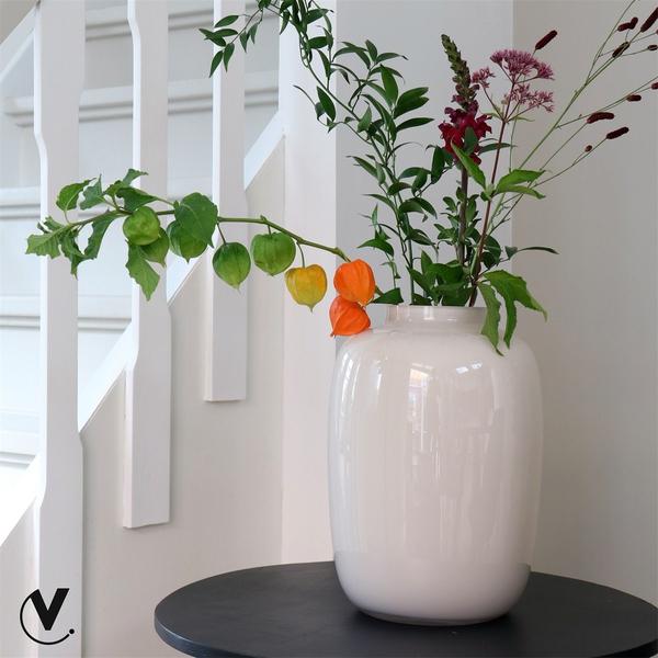 Vaas glas – M – H35 W25 -Artic Ivory